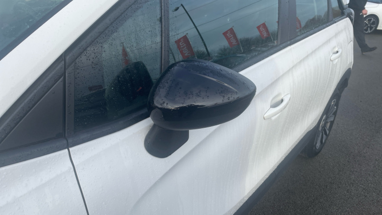 Vauxhall Crossland 1.2 Turbo Design 5dr Petrol Hatchback